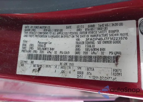 2015 Ford Fiesta Se z USA, uszkodzony, nr VIN 3FADP4BJ7FM223576